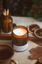 Load image into Gallery viewer, Cedar wood & Orange candle