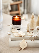 Load image into Gallery viewer, A winters night candle