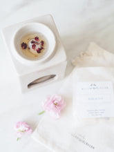 Load image into Gallery viewer, Individual Sample Botanical wax melt