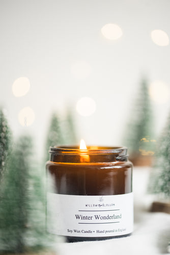 Winter Wonderland Medium Amber Jar Candle