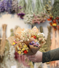 Load image into Gallery viewer, Small dried forever Flower bunch
