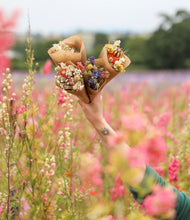 Load image into Gallery viewer, Small dried forever Flower bunch