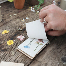 Load image into Gallery viewer, Forget me not Pocket flower press