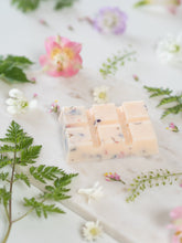 Load image into Gallery viewer, Strawberry field Botanical Wax Melt bar