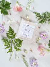 Load image into Gallery viewer, Monthly small Candle Subscription Box